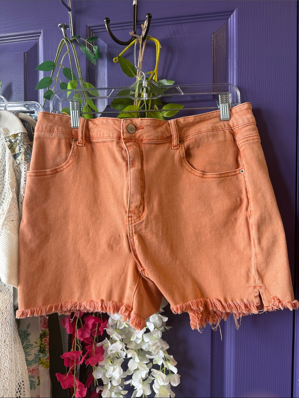 Zenana Outfitters Peach High-Rise Frayed Hem Jean Shorts